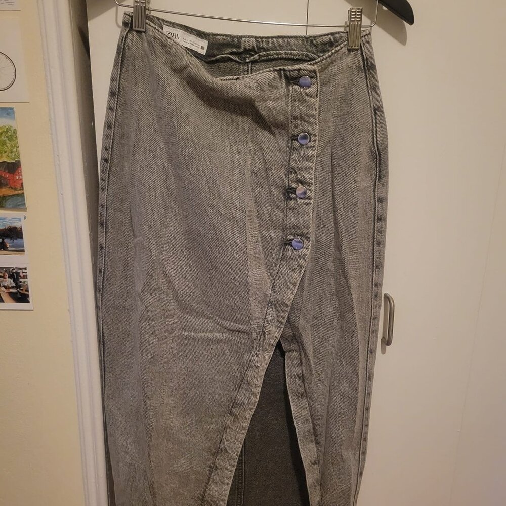 Zara midi grey denim skirt small
